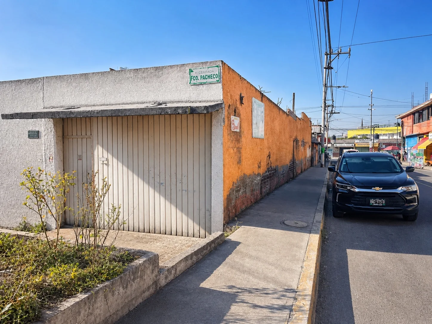 Vista exterior en esquina del terreno en La Zapata, Chalco